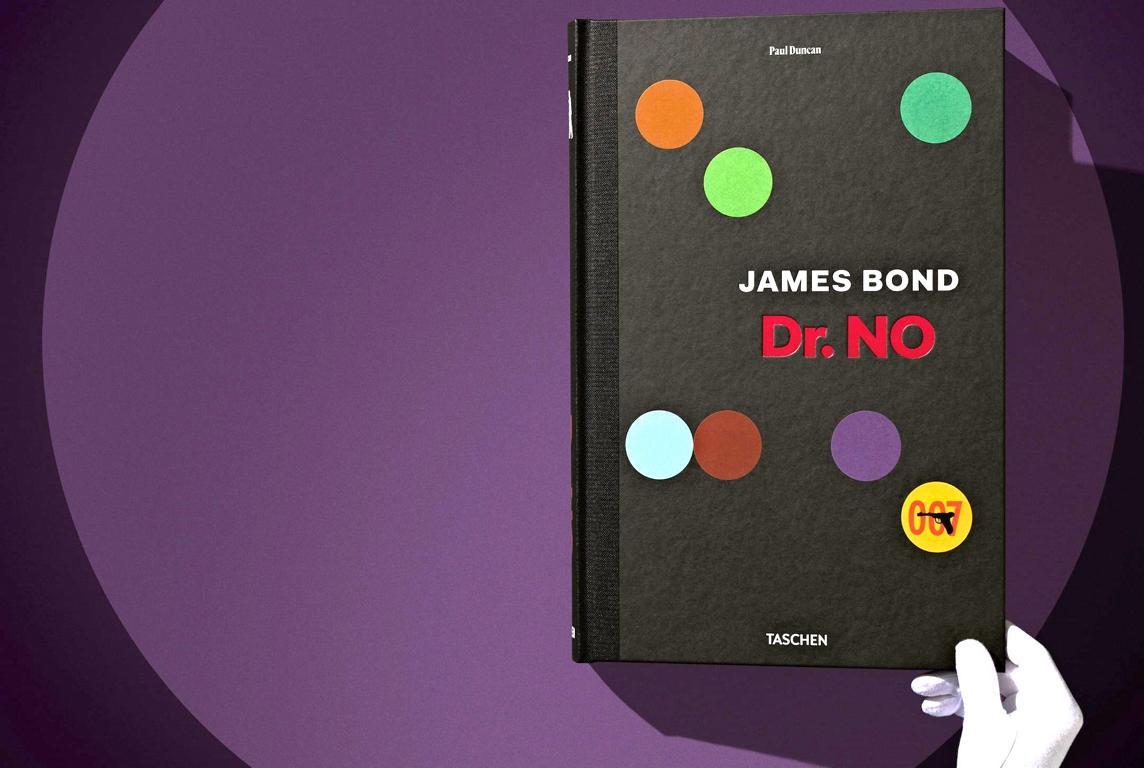 books 03 24 Cover JAMES BOND DR NO Innenband
